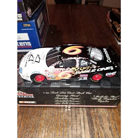 Vintage 99 Racing Champions Mark Martin Eagle One Die Cast Nascar Race Car 1:24 - Picture 5 of 12